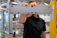 Fermetures efficaces et silencieuses avec le ferme-porte GEZE TS 5000 SoftClose